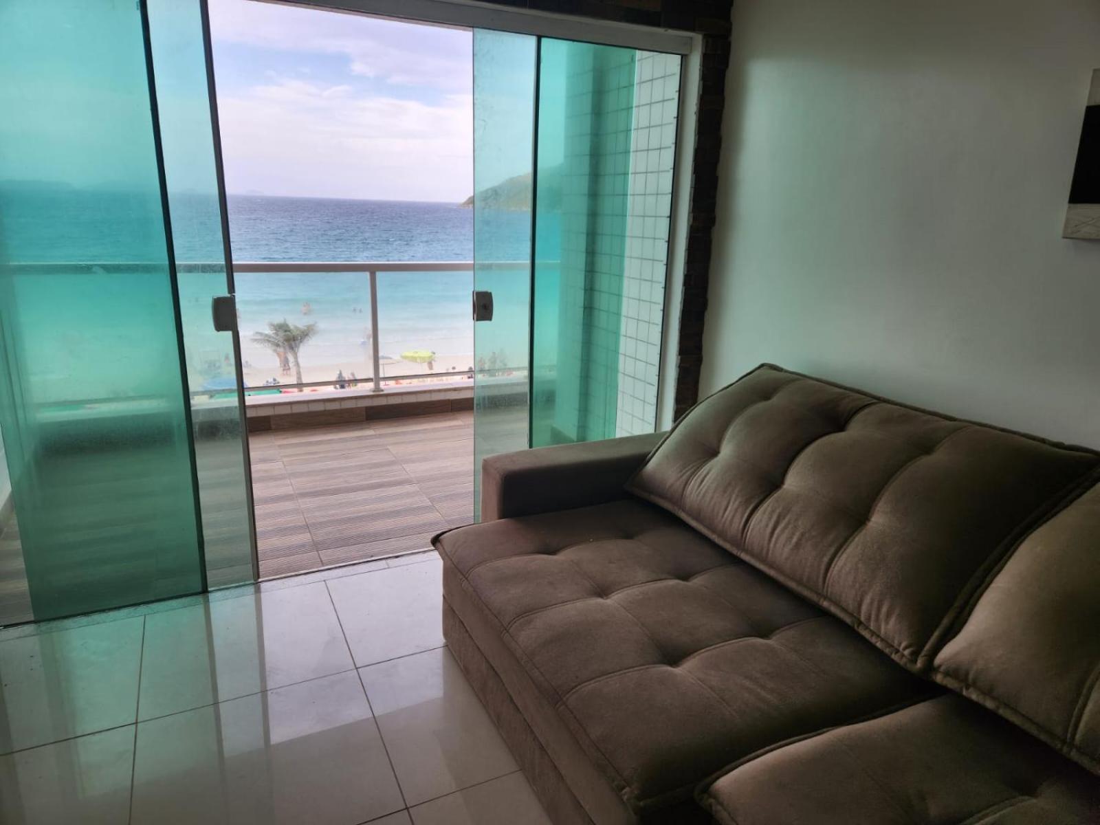 Apartamento Frente Mar- 3 Quartos- Lazer Com Piscina E Churrasqueira! Arraial do Cabo