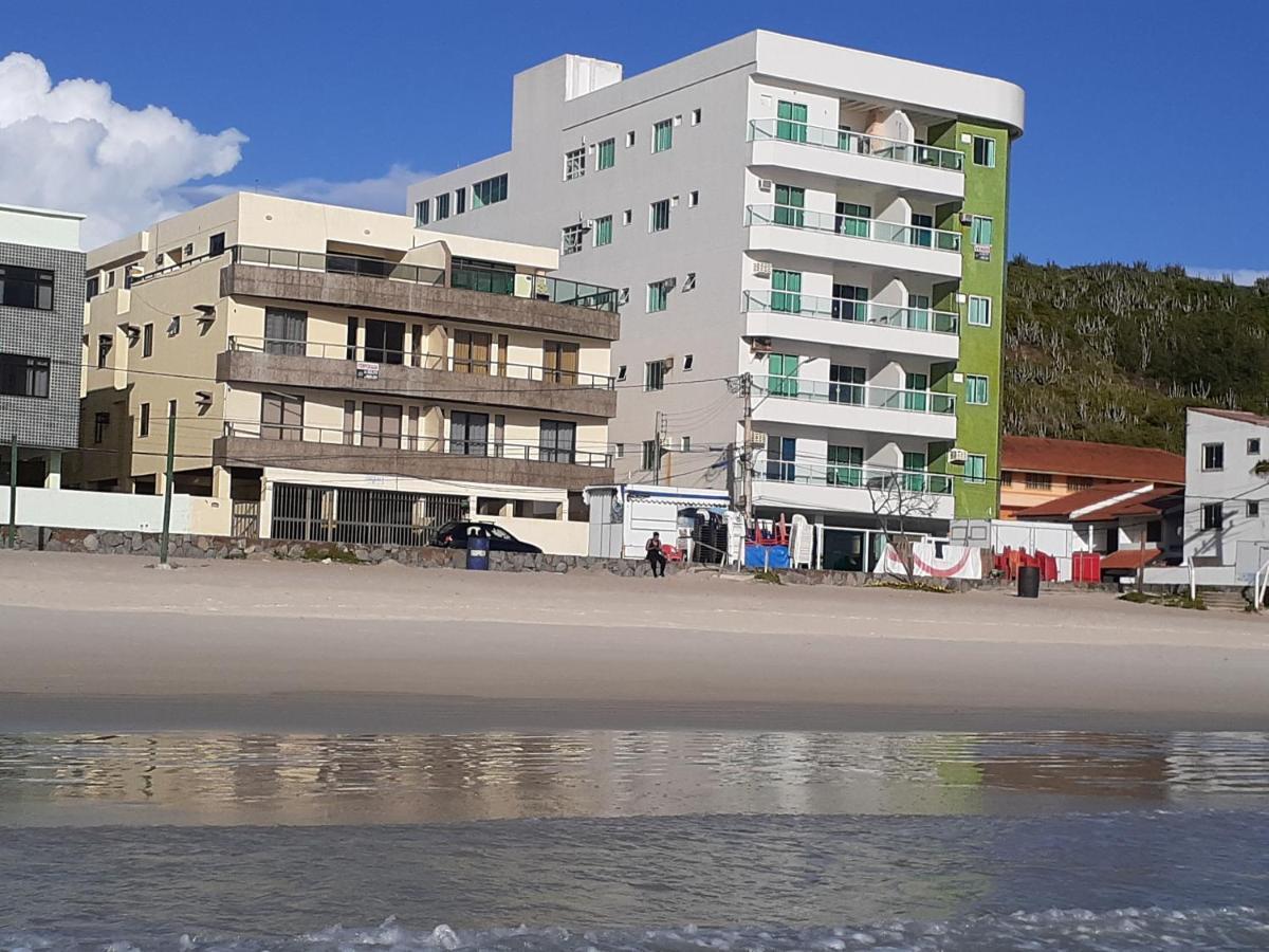 Frente Mar- 3 Quartos- Lazer Com Piscina E Churrasqueira! Apartamento *
